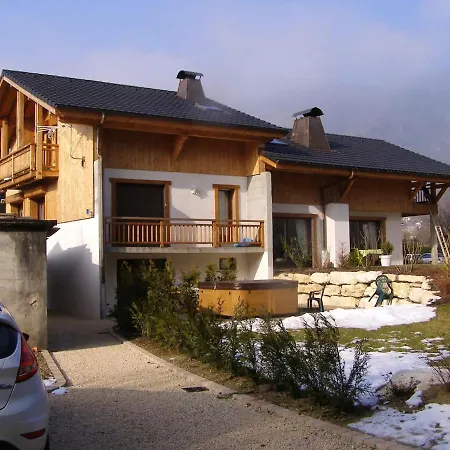 Апартаменты Cosy A Avec Jacuzzi