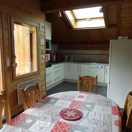 Cosy A Avec Jacuzzi Самоен